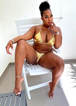 Nicole Laell